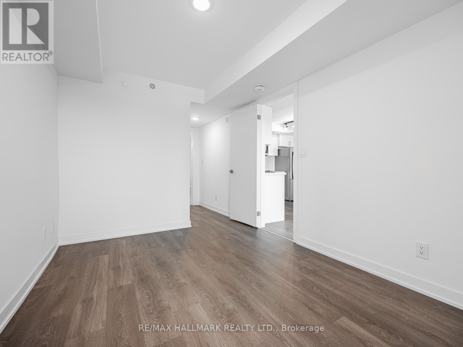 1 - 1491 O'connor Drive, Toronto, Ontario  M4B 2V5 - Photo 29 - E12463961