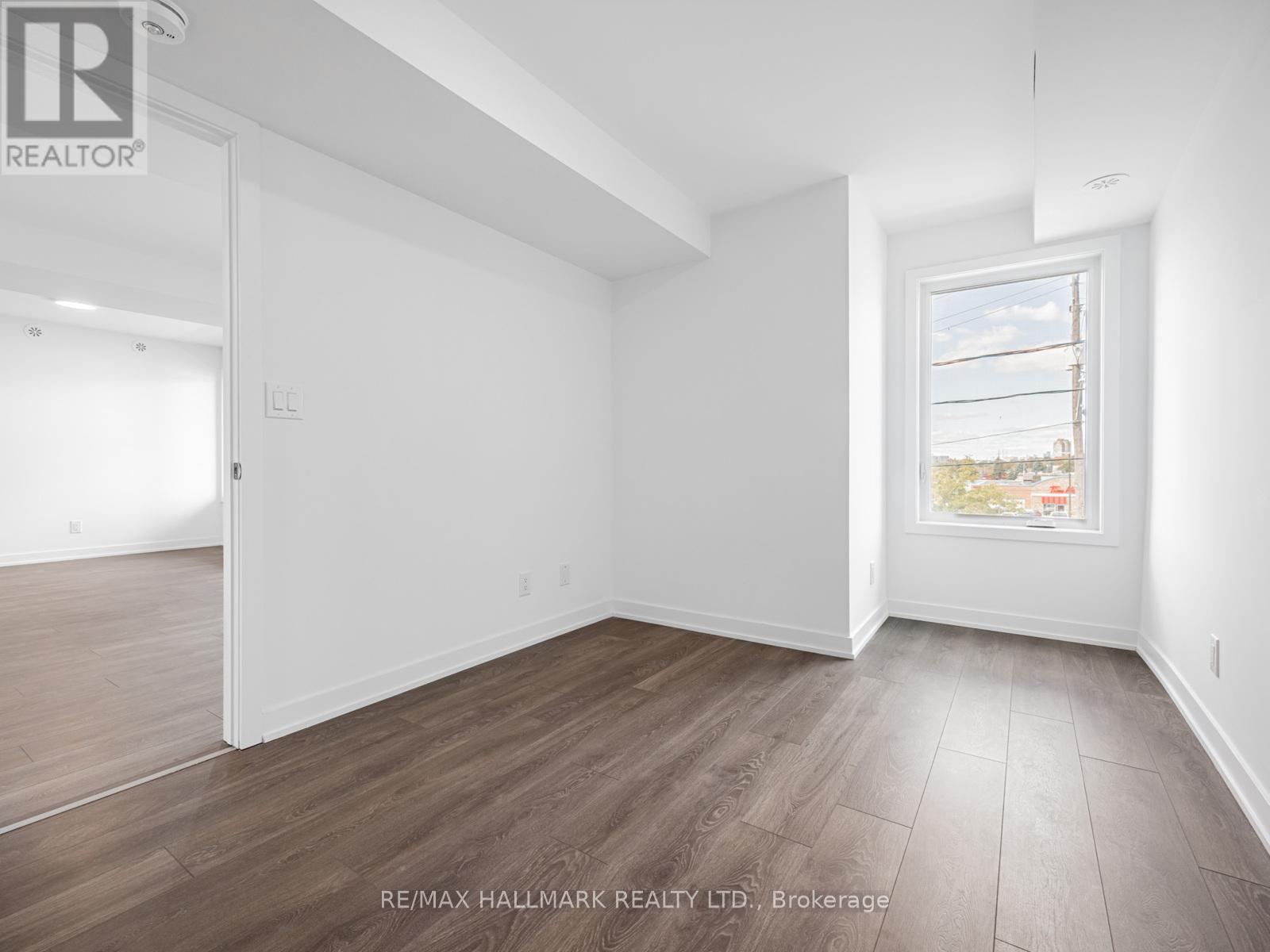 1 - 1491 O'connor Drive, Toronto, Ontario  M4B 2V5 - Photo 30 - E12463961