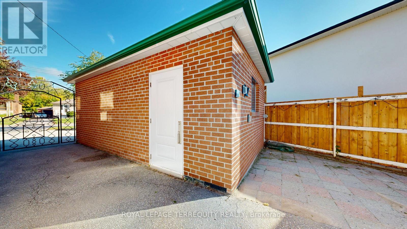 85 Romulus Drive, Toronto, Ontario  M1K 4C1 - Photo 32 - E12463976