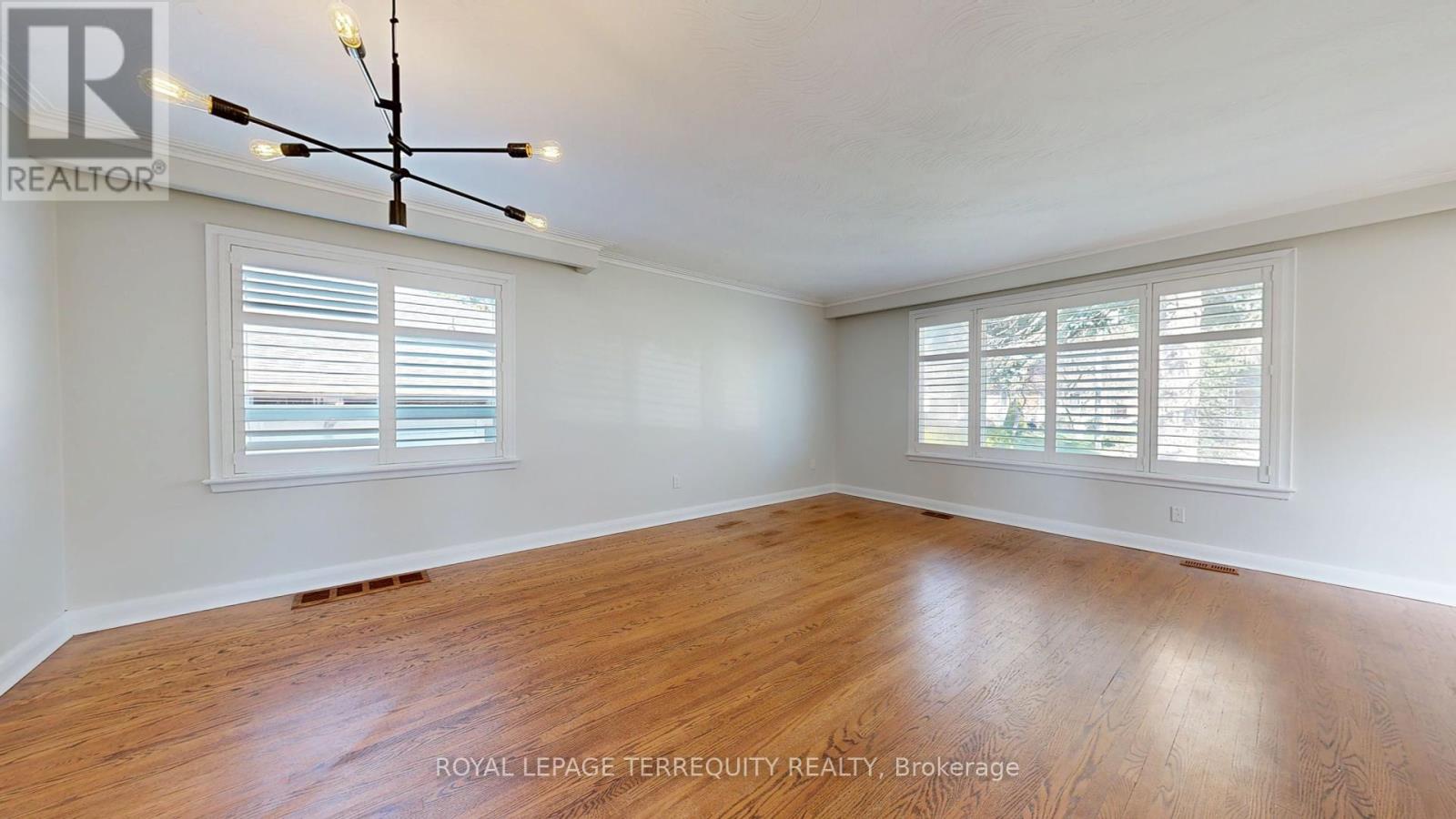 85 Romulus Drive, Toronto, Ontario  M1K 4C1 - Photo 5 - E12463976