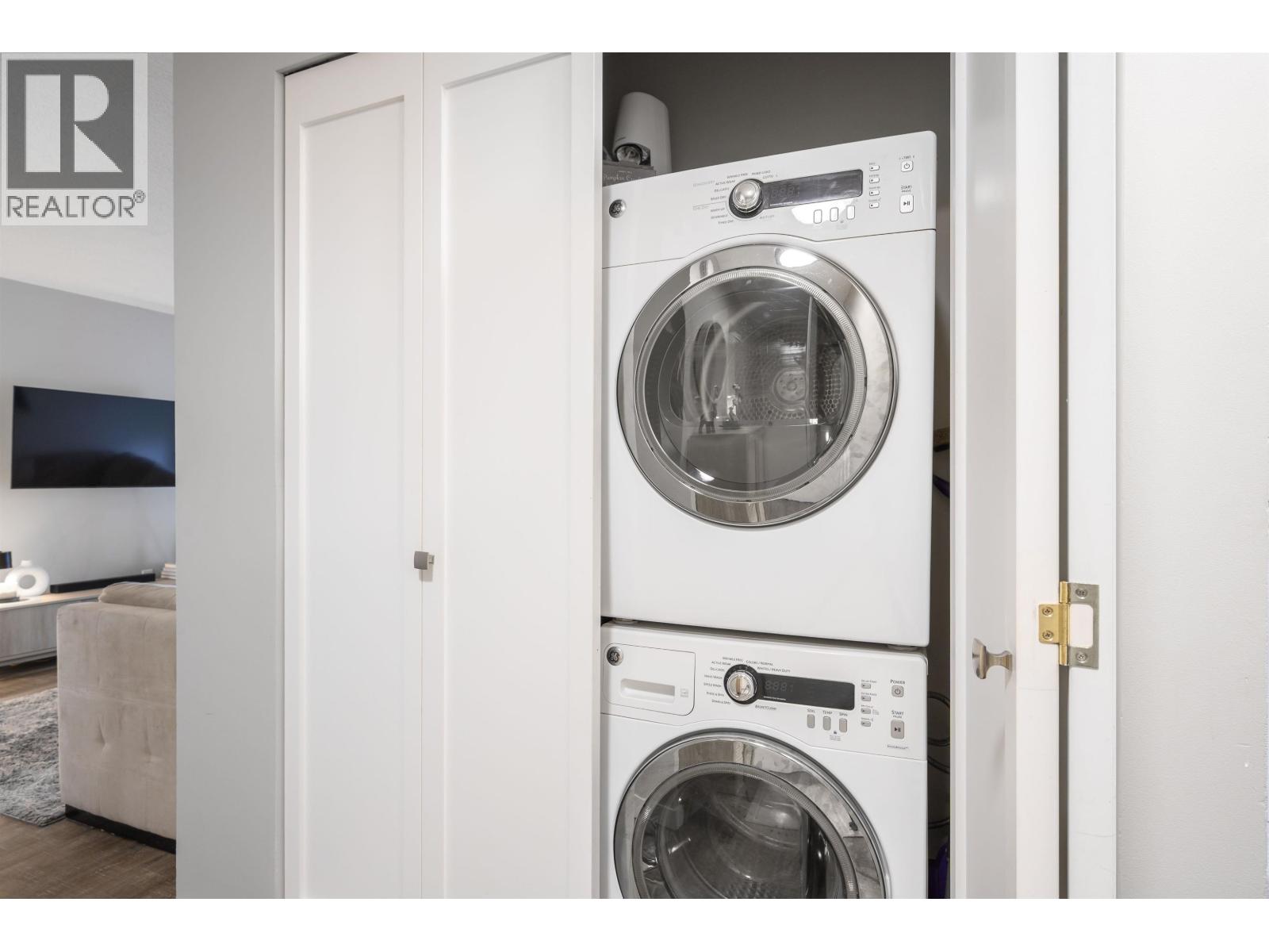 105 308 W 2nd Street, North Vancouver, British Columbia  V7M 1E1 - Photo 21 - R3058795
