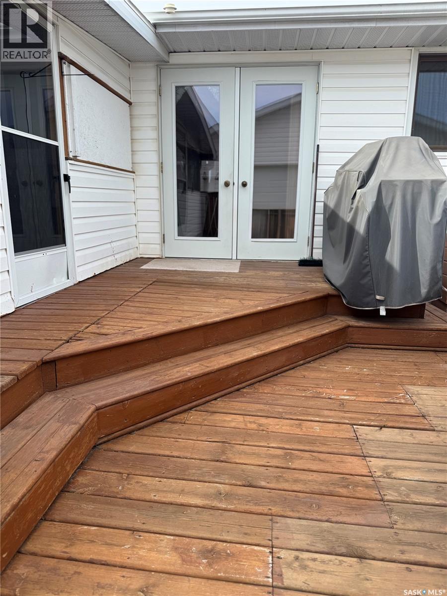 715 6th Avenue, Hudson Bay, Saskatchewan  S0E 0Y0 - Photo 34 - SK006395