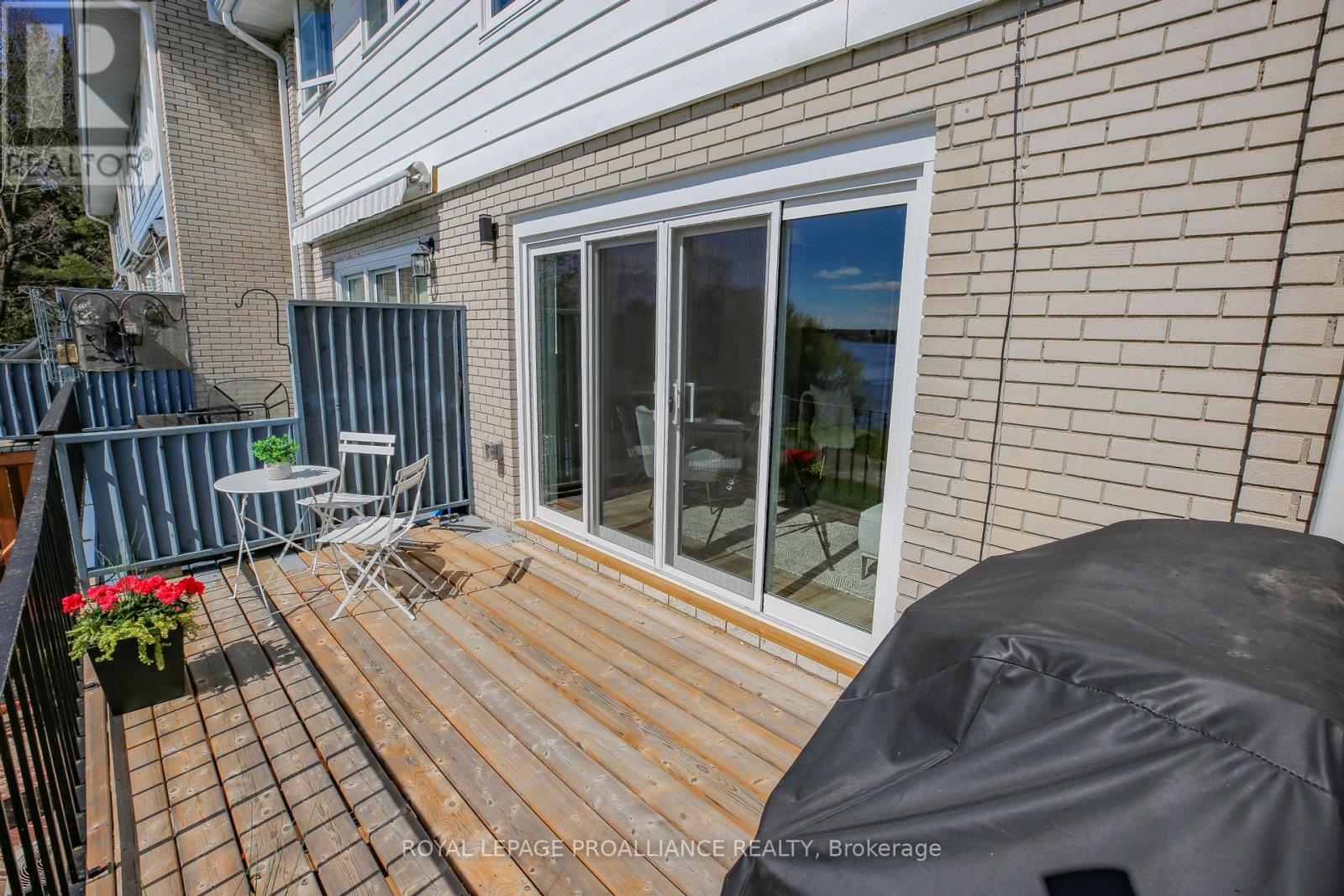 808 Riverview Lane, Elizabethtown-Kitley, Ontario  K6V 7G5 - Photo 23 - X12463990