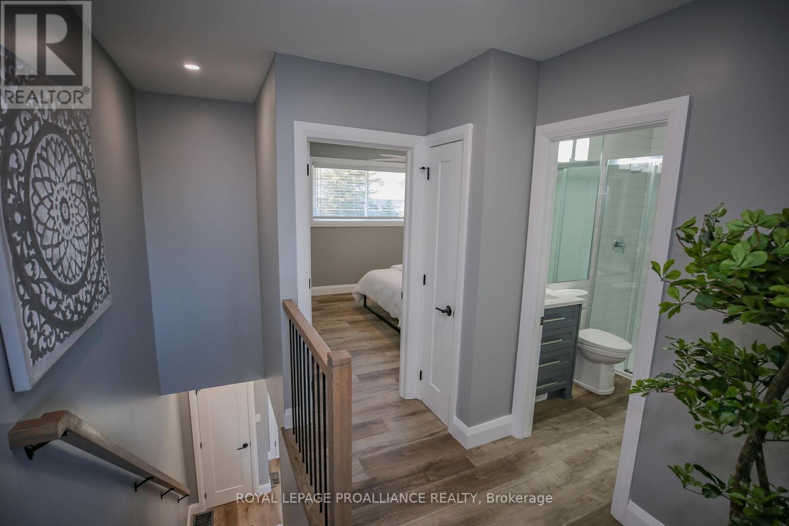 808 Riverview Lane, Elizabethtown-Kitley, Ontario  K6V 7G5 - Photo 9 - X12463990