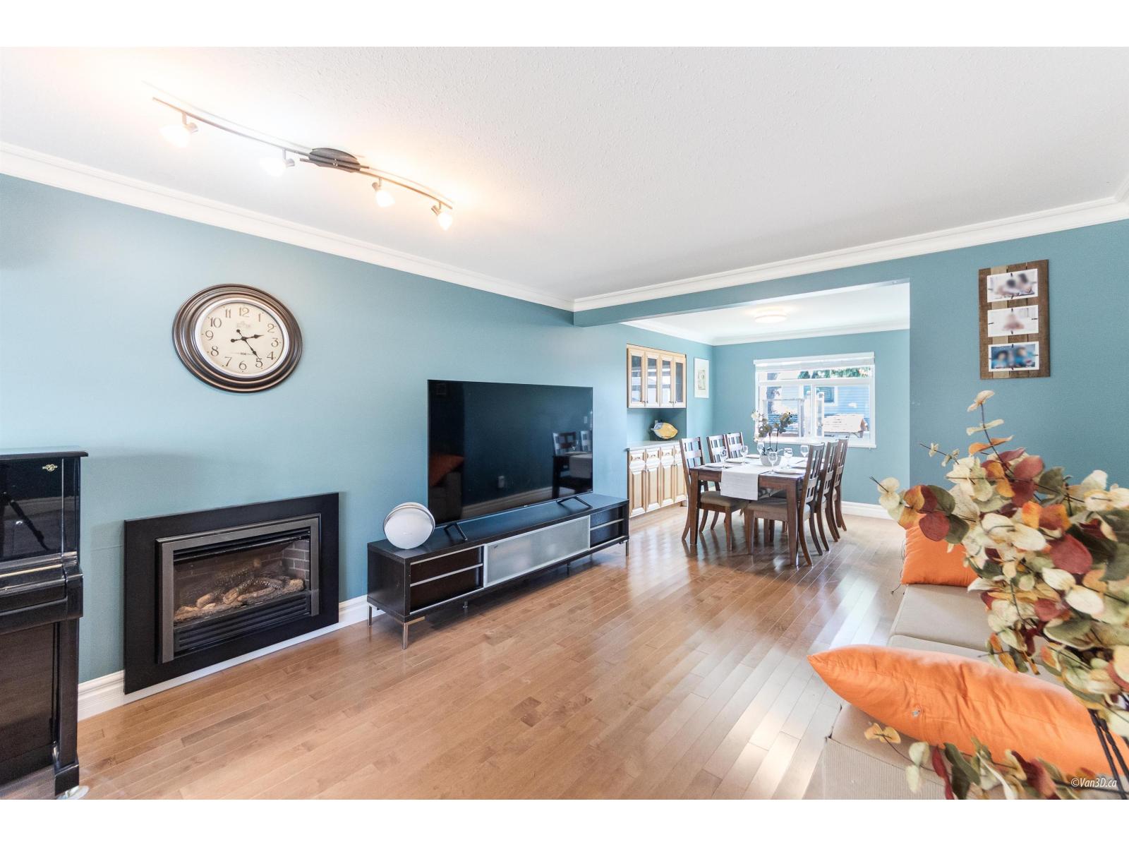 15552 Vista Drive, White Rock, British Columbia  V4B 5H8 - Photo 8 - R3058724