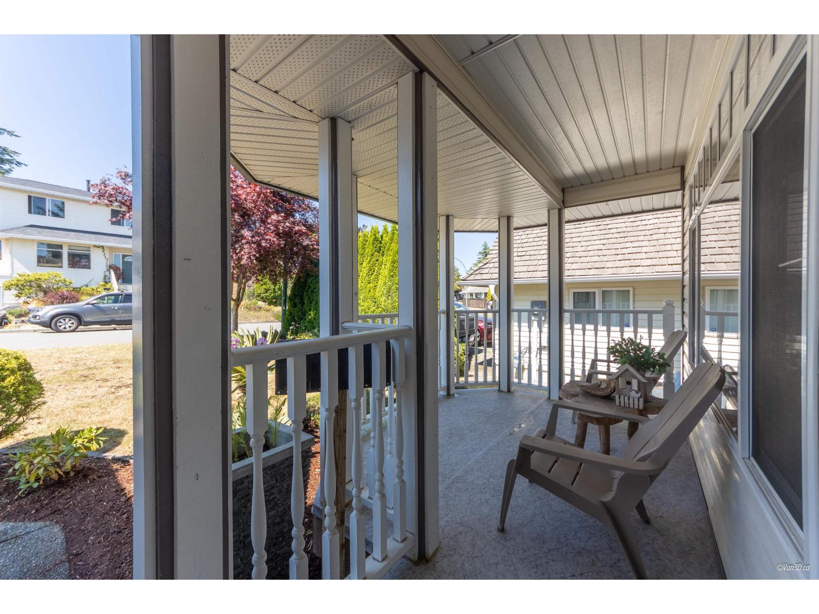 15552 Vista Drive, White Rock, British Columbia  V4B 5H8 - Photo 25 - R3058724