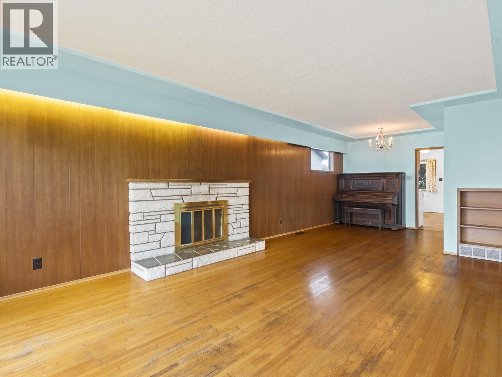 4941 Spencer Street, Vancouver, British Columbia  V5R 3Z9 - Photo 11 - R3058800
