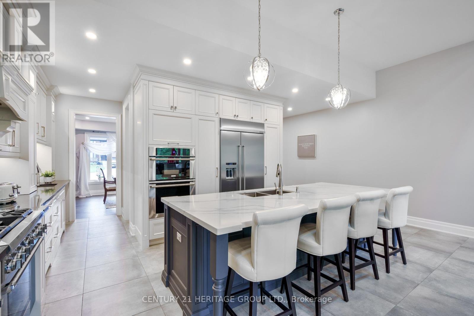 1894 Simcoe Boulevard, Innisfil, Ontario  L9S 4N4 - Photo 7 - N12463843