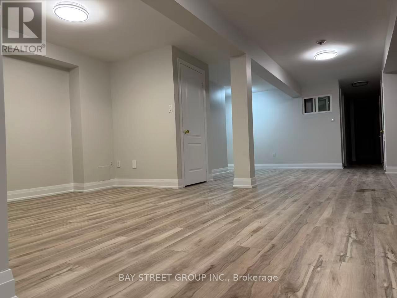 Bsmt 623 16th Avenue, Richmond Hill, Ontario  L4C 7A8 - Photo 5 - N12463869
