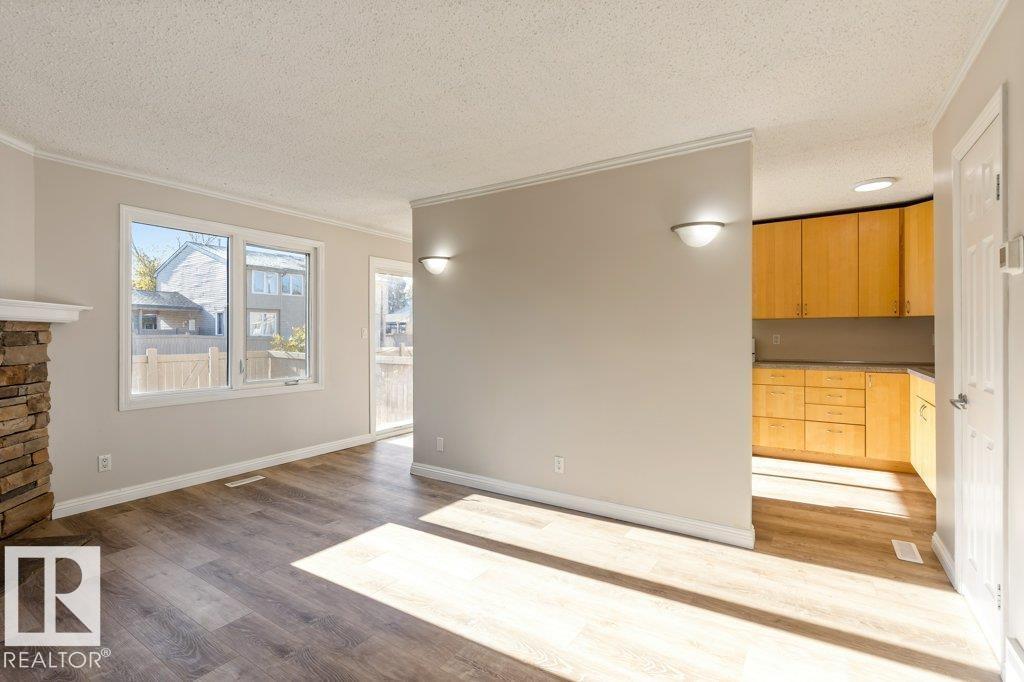 44 Akinsdale Gd, St. Albert, Alberta  T8N 2W9 - Photo 5 - E4462182