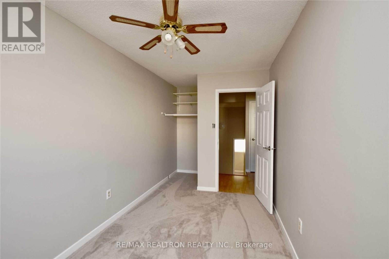 12 Robin Court, Barrie, Ontario  L4M 5M1 - Photo 11 - S12463861