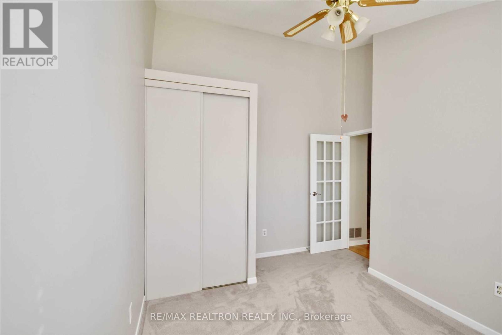 12 Robin Court, Barrie, Ontario  L4M 5M1 - Photo 8 - S12463861