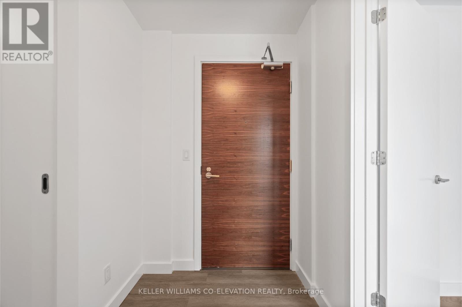 406 - 109 Vaughan Road, Toronto, Ontario  M6C 0B1 - Photo 2 - C12463988