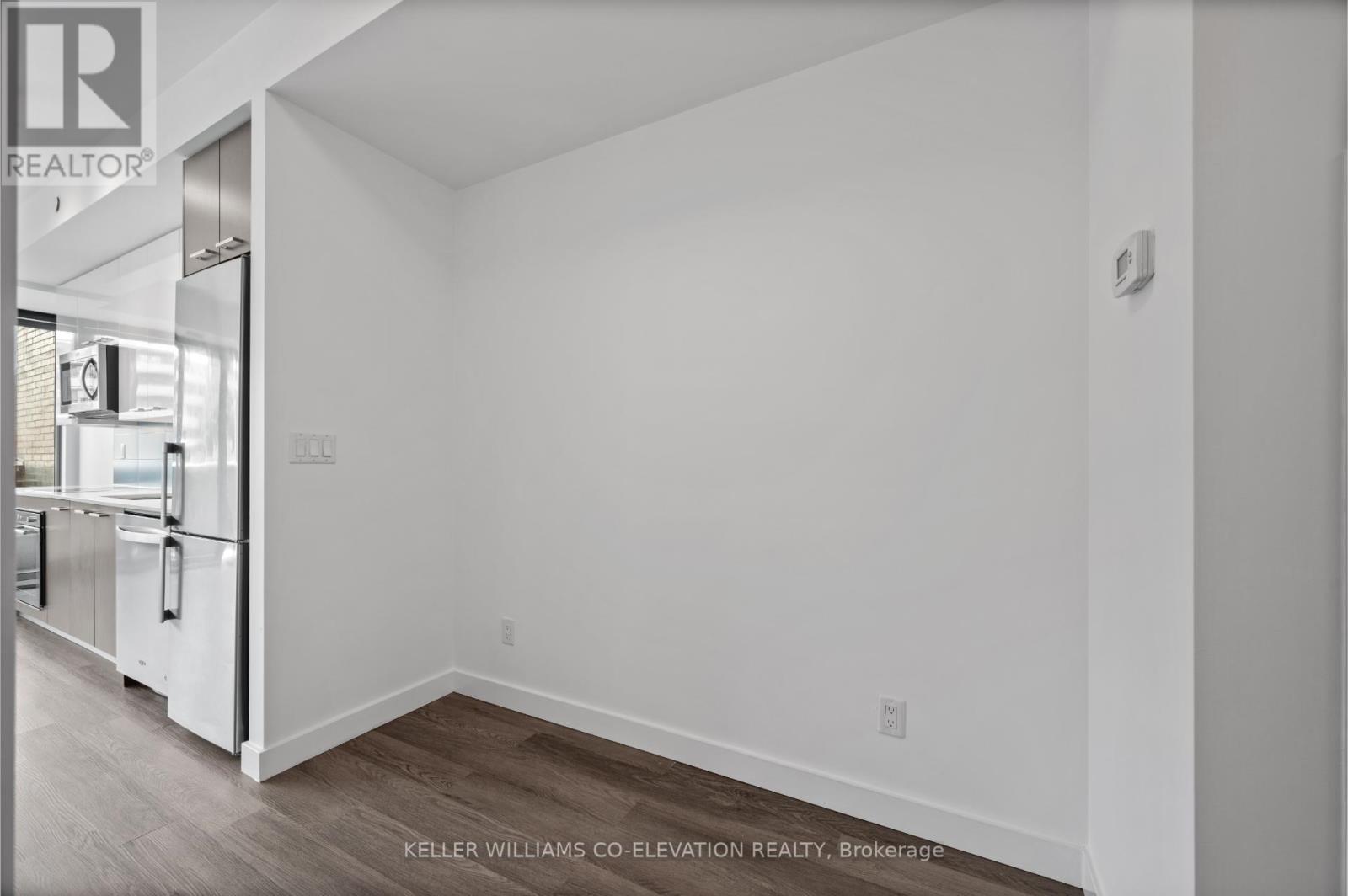 406 - 109 Vaughan Road, Toronto, Ontario  M6C 0B1 - Photo 7 - C12463988