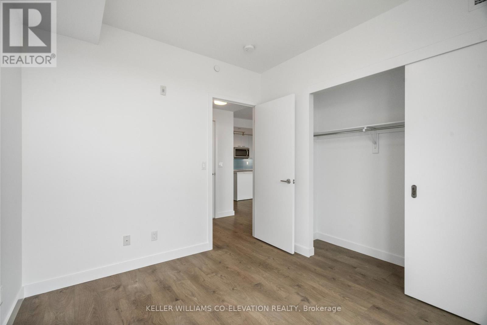 803 - 109 Vaughan Road, Toronto, Ontario  M6C 0B1 - Photo 8 - C12463991