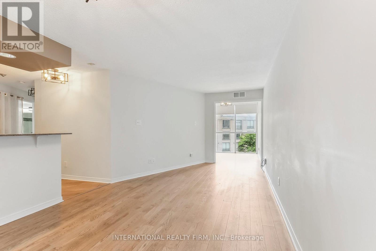 801 King Street, Toronto, Ontario  M5V 3C9 - Photo 14 - C12464048