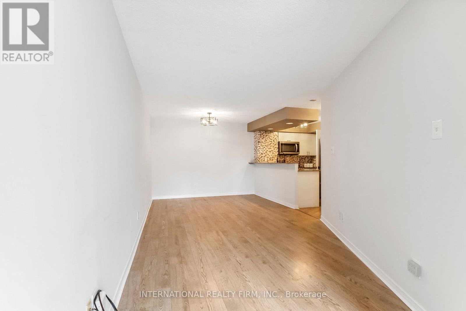 801 King Street, Toronto, Ontario  M5V 3C9 - Photo 17 - C12464048