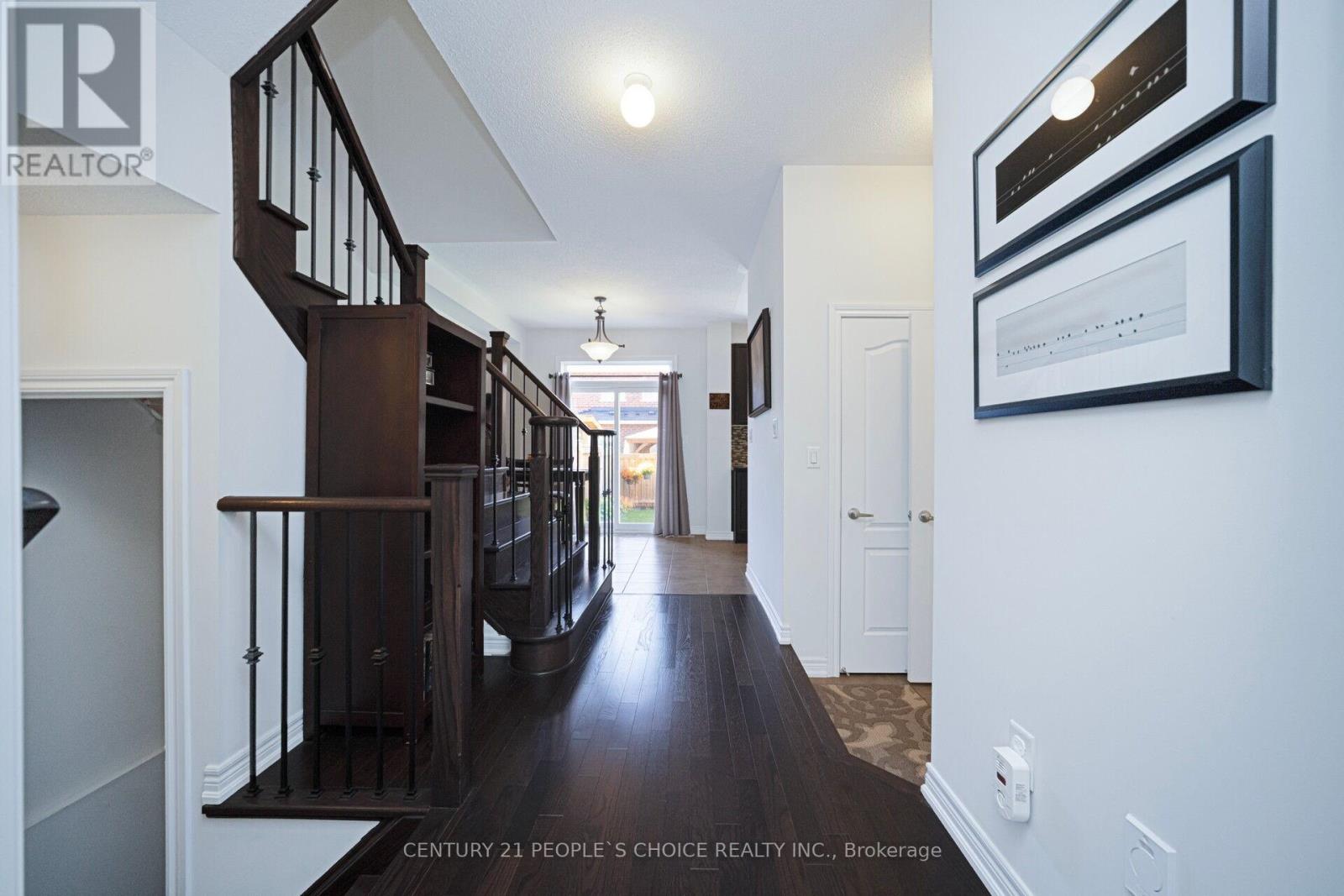 116 Kempenfelt Trail, Brampton, Ontario  L7A 0Z9 - Photo 10 - W12463853