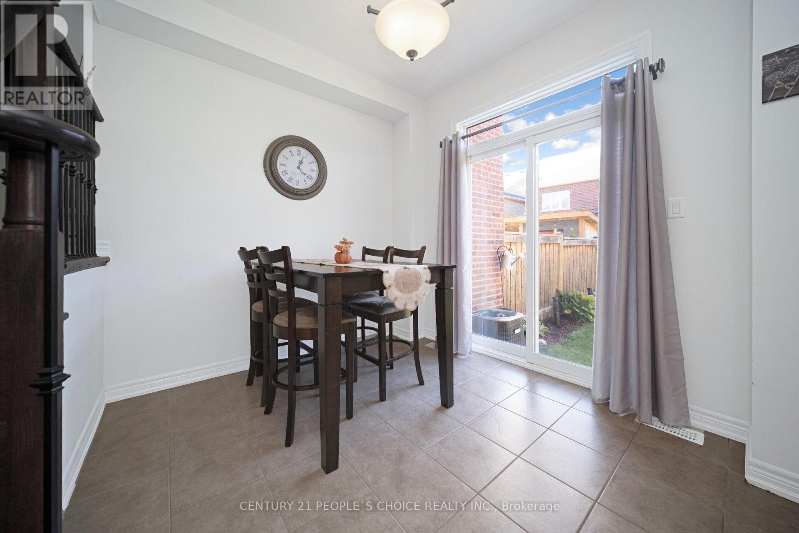 116 Kempenfelt Trail, Brampton, Ontario  L7A 0Z9 - Photo 13 - W12463853