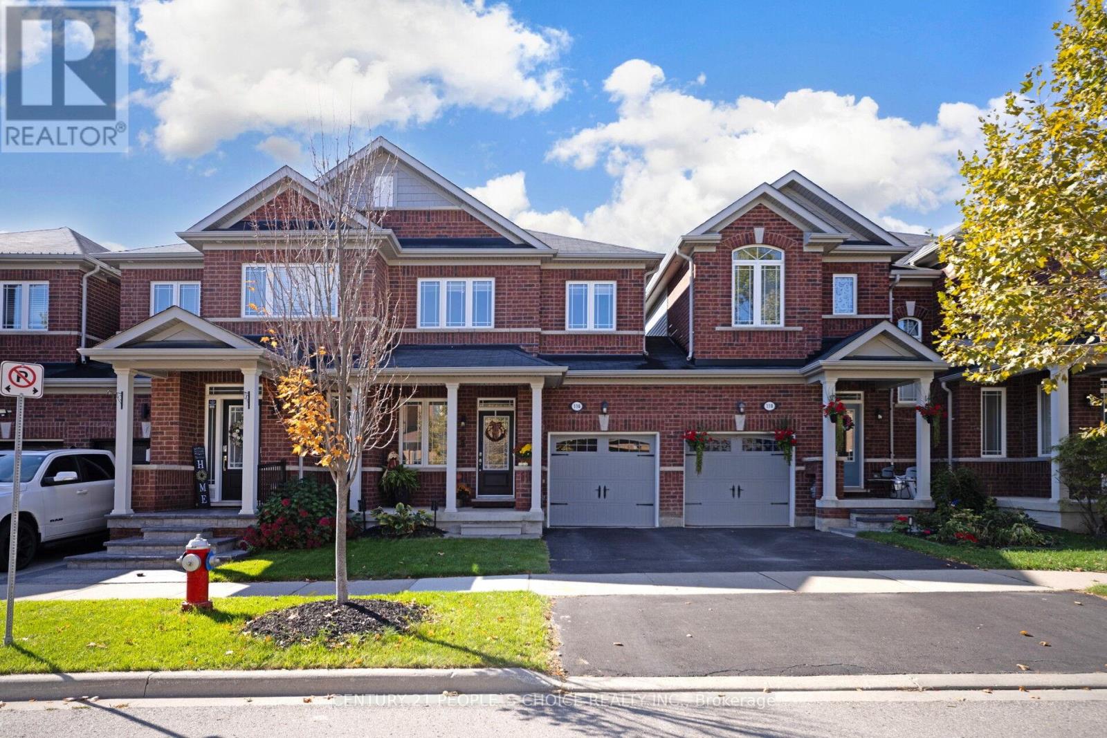 116 Kempenfelt Trail, Brampton, Ontario  L7A 0Z9 - Photo 2 - W12463853