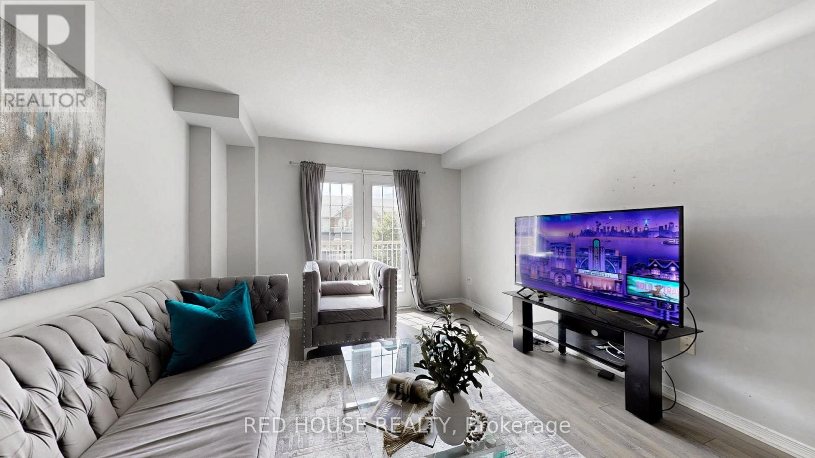 9 Daylight Street, Brampton, Ontario  L7A 4N5 - Photo 6 - W12463867