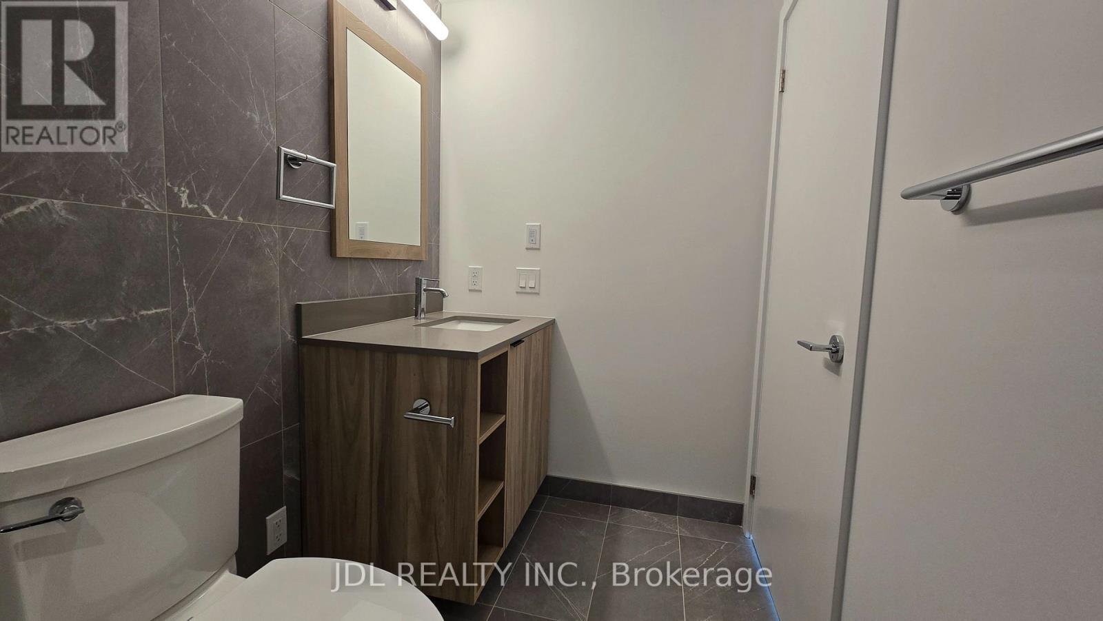 419 - 1037 The Queensway, Toronto, Ontario  M8Z 0H5 - Photo 11 - W12463870