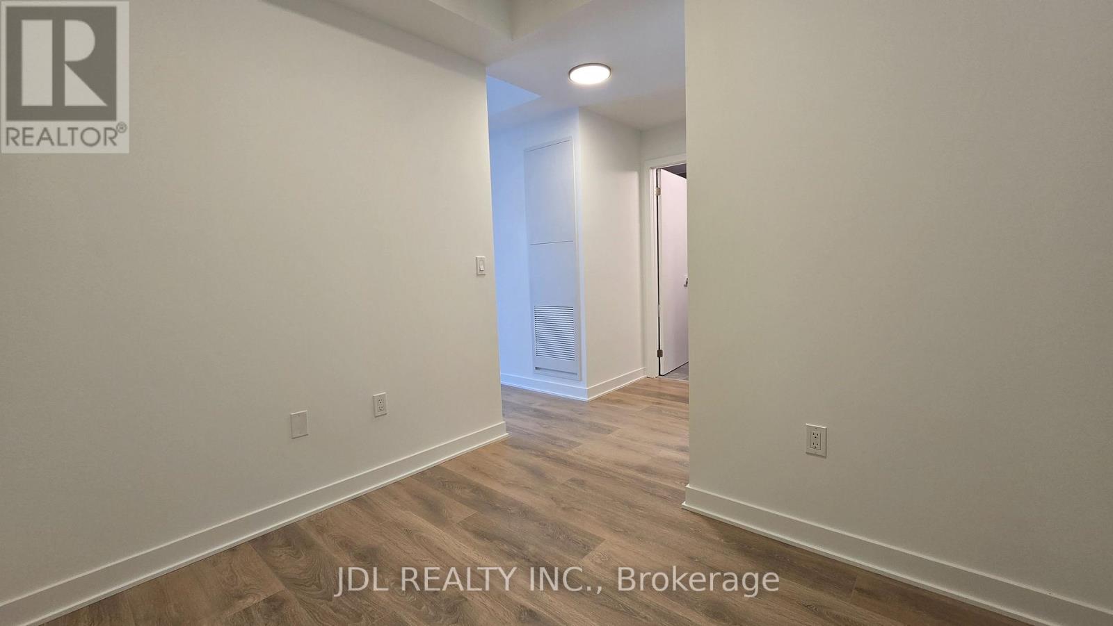 419 - 1037 The Queensway, Toronto, Ontario  M8Z 0H5 - Photo 5 - W12463870