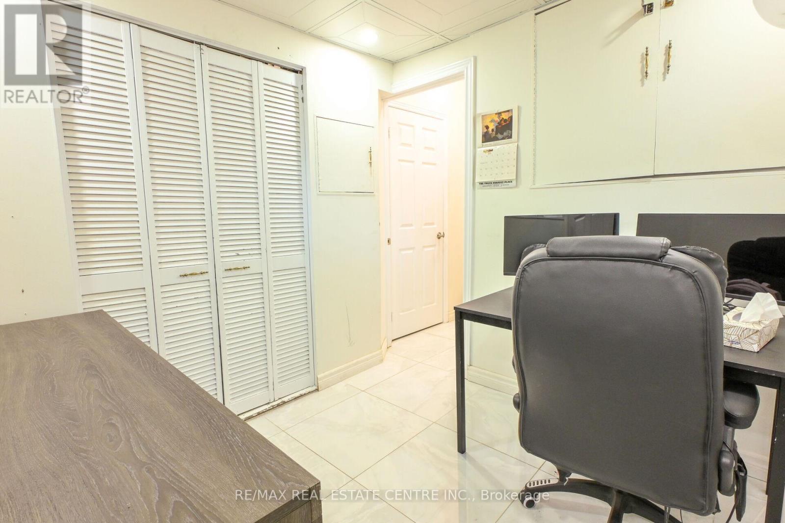 93 Provincial Place, Brampton, Ontario  L6S 6C5 - Photo 14 - W12463881