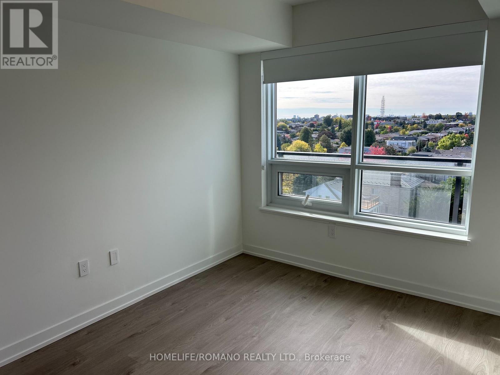 701 - 556 Marlee Avenue, Toronto, Ontario  M6B 0B1 - Photo 5 - W12463894
