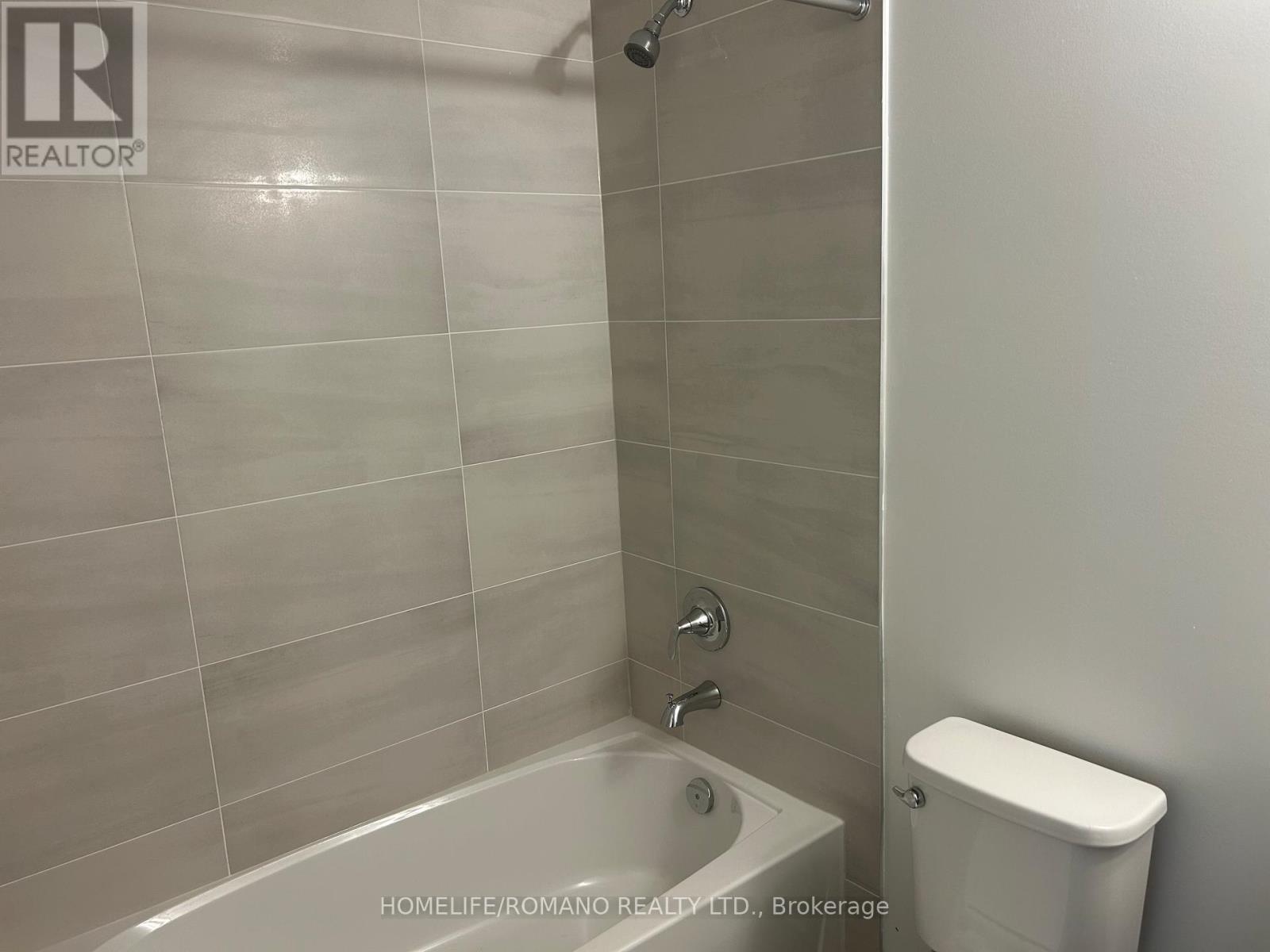 701 - 556 Marlee Avenue, Toronto, Ontario  M6B 0B1 - Photo 7 - W12463894