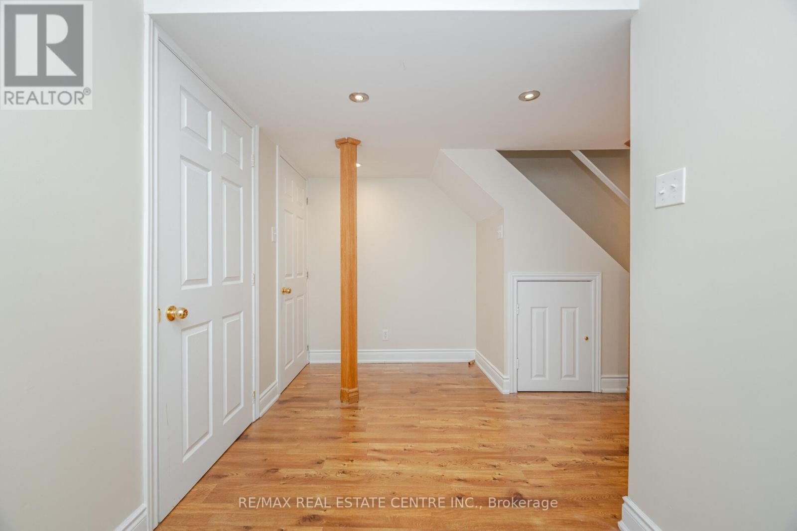 86 Pauline Crescent, Brampton, Ontario  L7A 2V7 - Photo 27 - W12463897