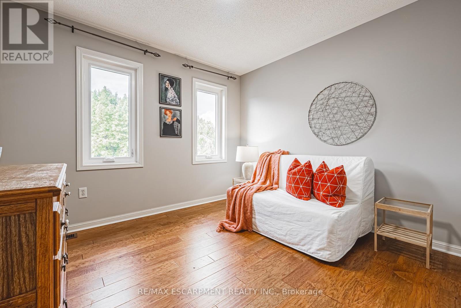 5222 Easton Road, Burlington, Ontario  L7L 6N6 - Photo 26 - W12463904
