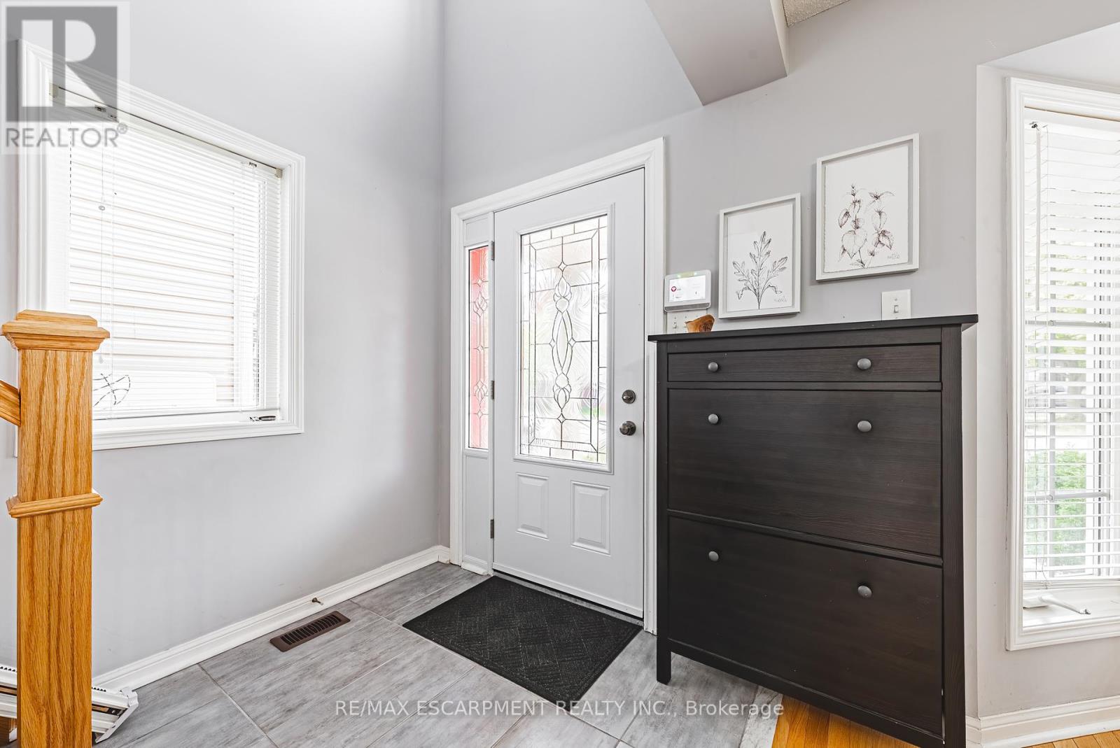 5222 Easton Road, Burlington, Ontario  L7L 6N6 - Photo 6 - W12463904
