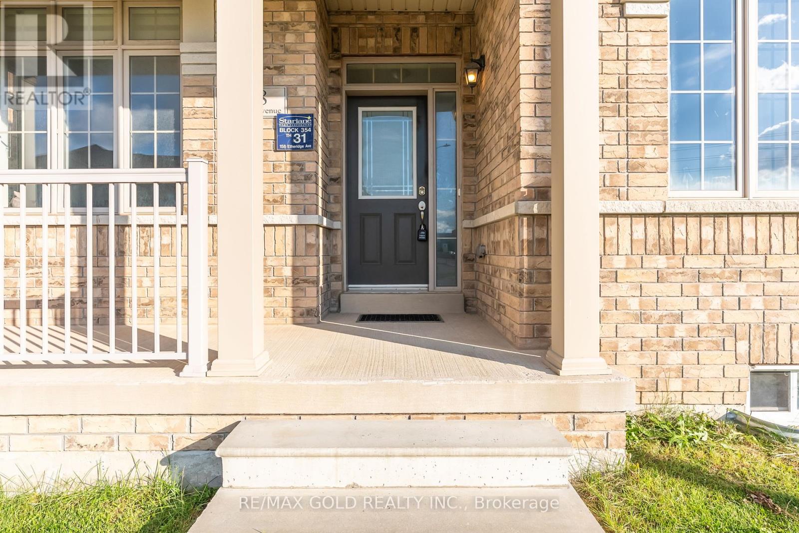 158 Etheridge Avenue, Milton, Ontario  L9E 0A5 - Photo 4 - W12463924