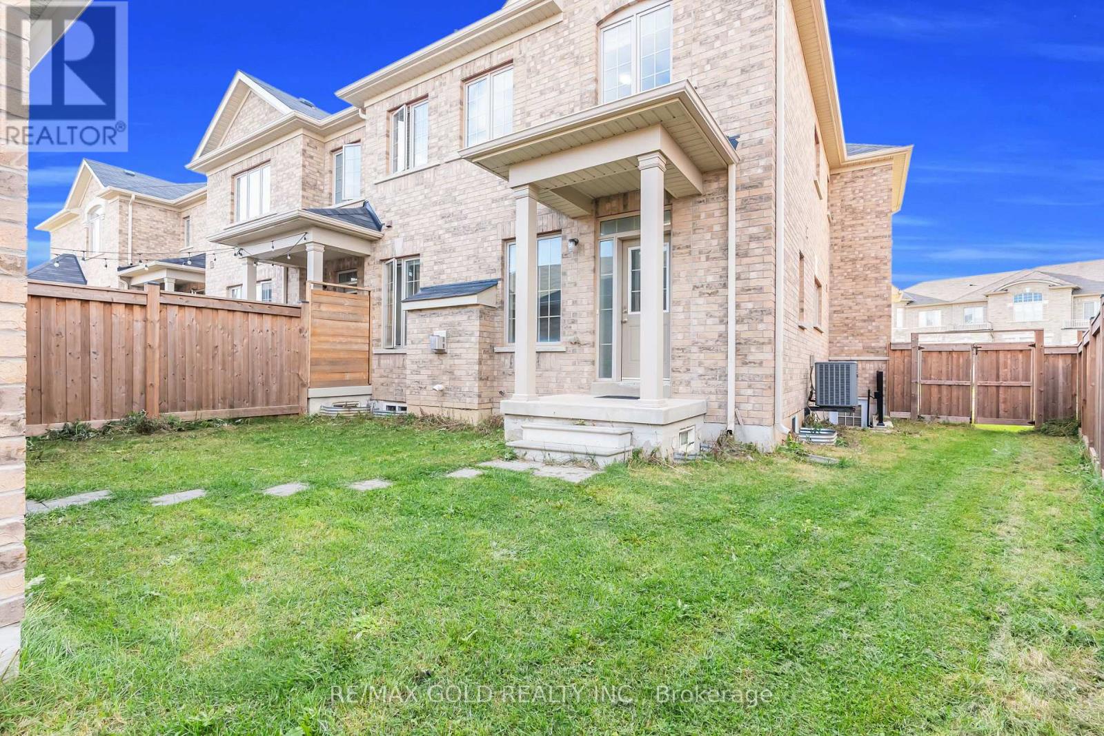 158 Etheridge Avenue, Milton, Ontario  L9E 0A5 - Photo 50 - W12463924