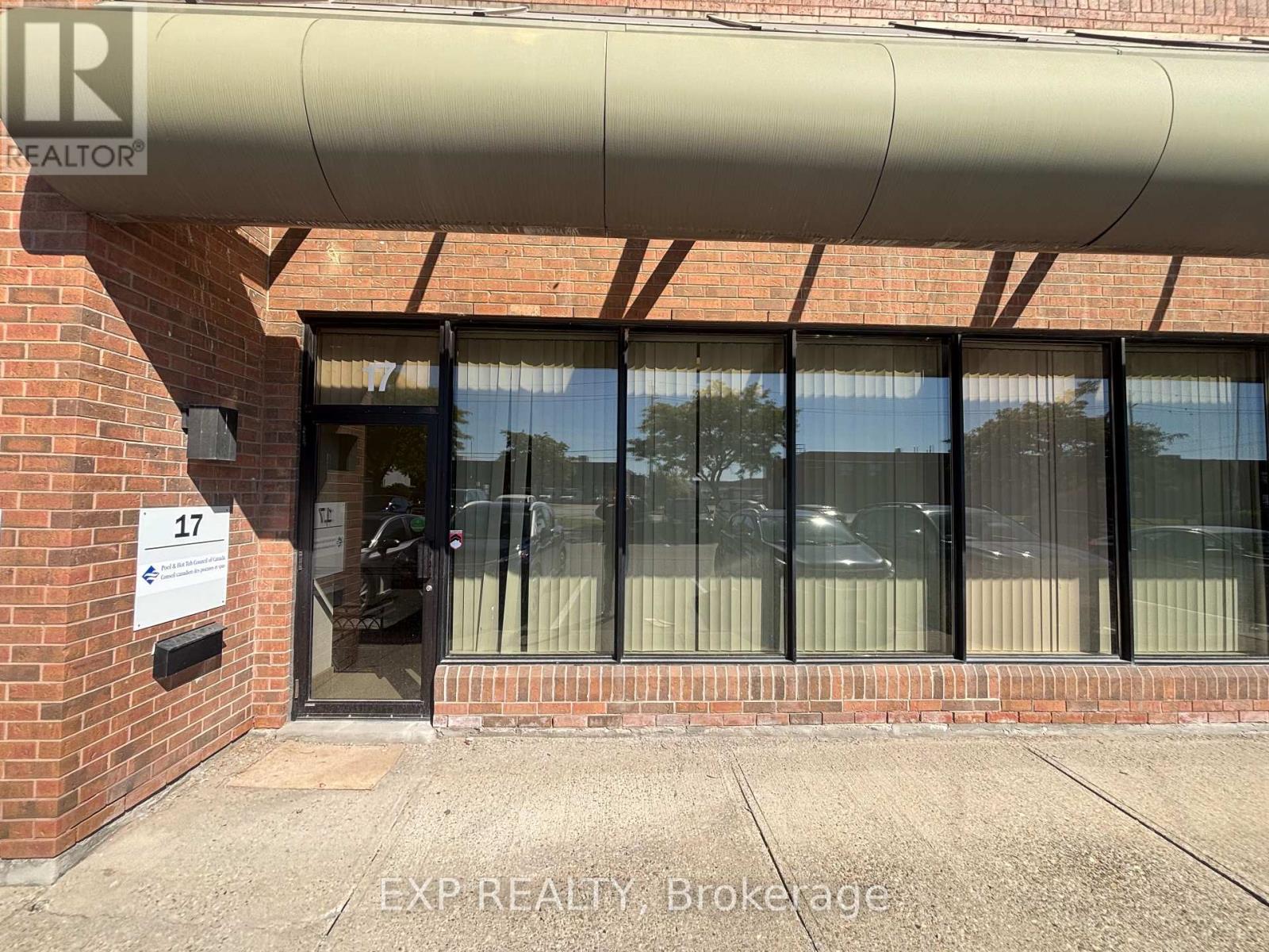 17 - 5775 ATLANTIC DRIVE, Mississauga, Ontario
