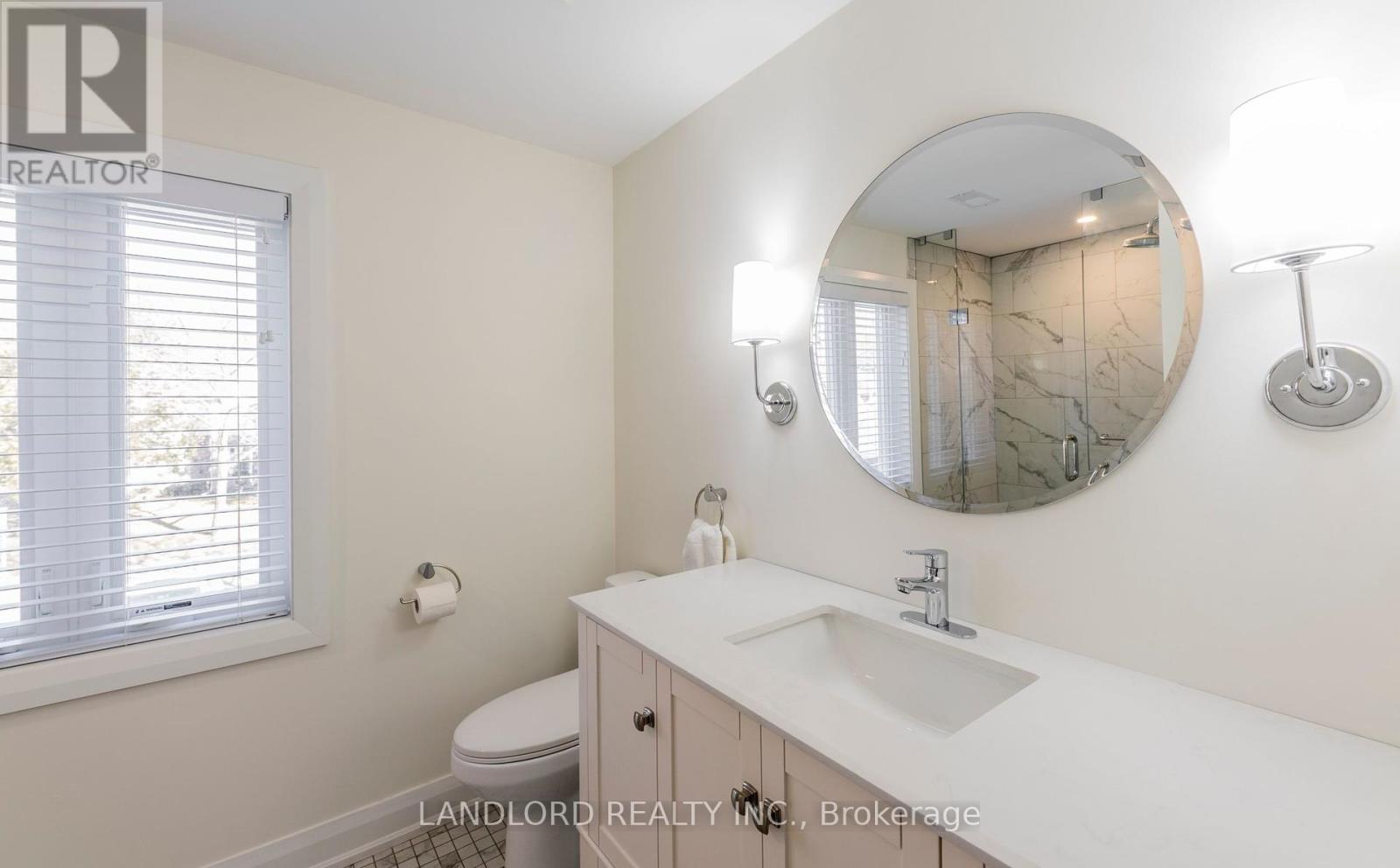 53 Wilgar Road, Toronto, Ontario  M8X 1J8 - Photo 15 - W12463979