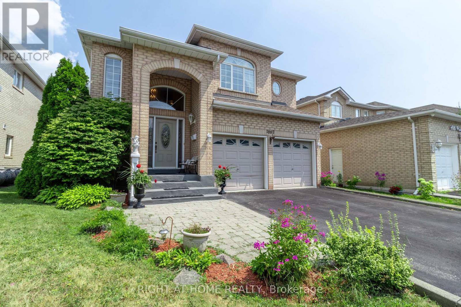 1887 Fairport Road, Pickering, Ontario  L1V 1T5 - Photo 1 - E12463996