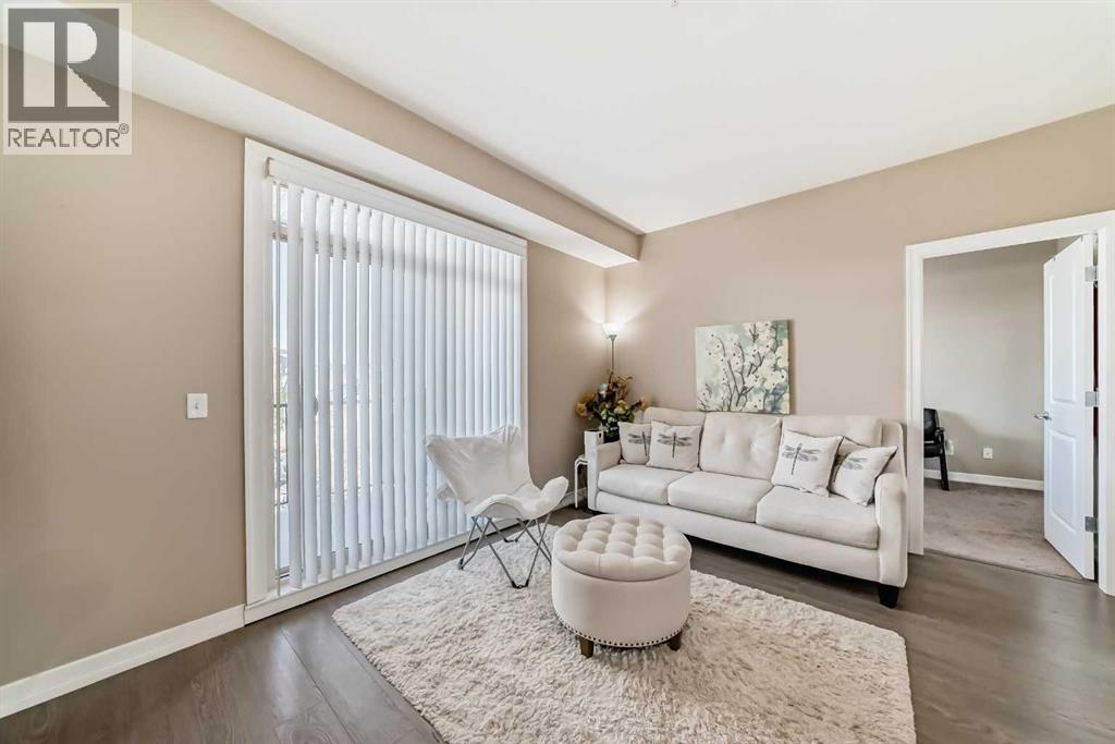 301, 117 Copperpond  Se, Calgary, Alberta  T2Z 5E2 - Photo 3 - A2260840