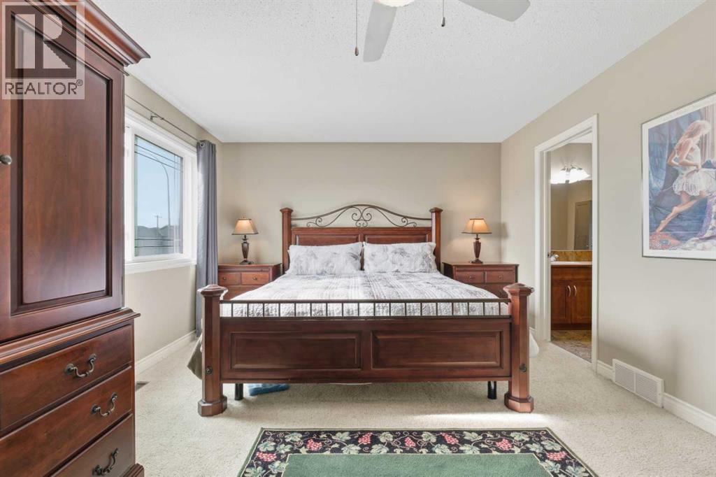 788 Luxstone Landing Sw, Airdrie, Alberta  T4B 3L1 - Photo 22 - A2263313