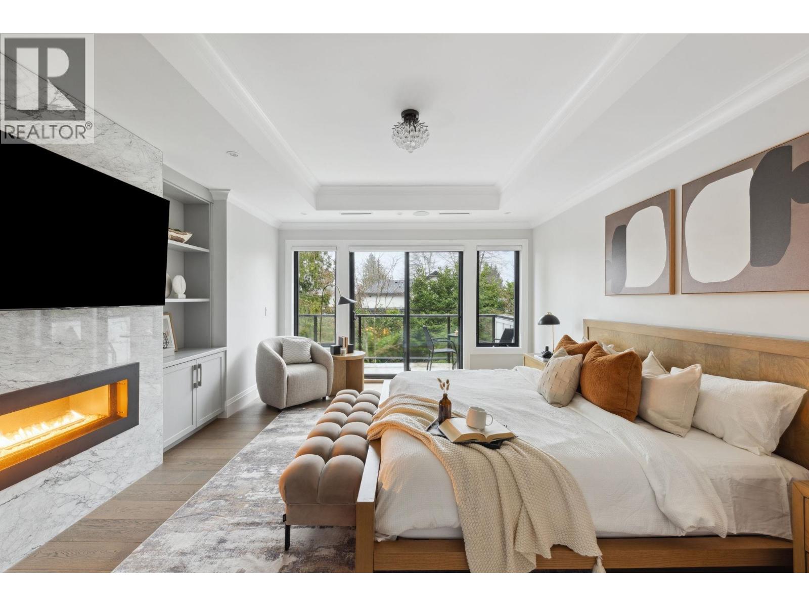 939 Forest Hills Drive, North Vancouver, British Columbia V7R 1M9 - Photo 26 - R3058805