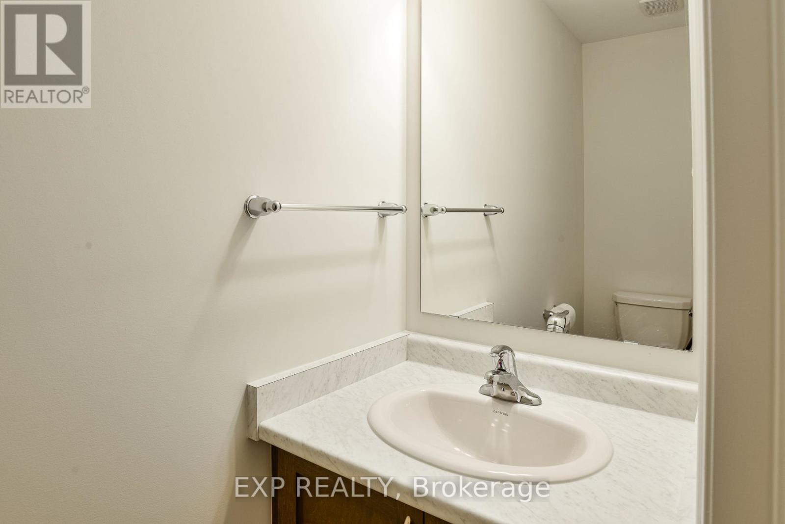 185 Beechwood Forest Lane, Gravenhurst, Ontario  P1P 0H8 - Photo 7 - X12457292