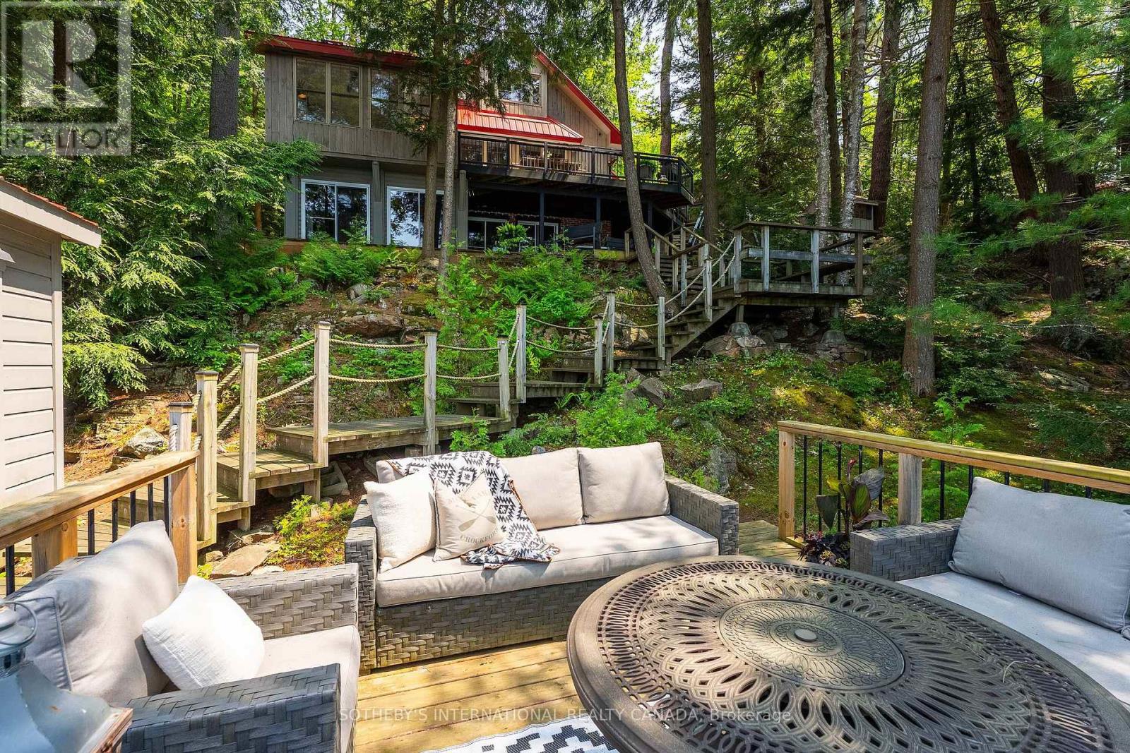 1050 Cobble Rose Lane, Minden Hills, Ontario  K0M 2L1 - Photo 26 - X12463906
