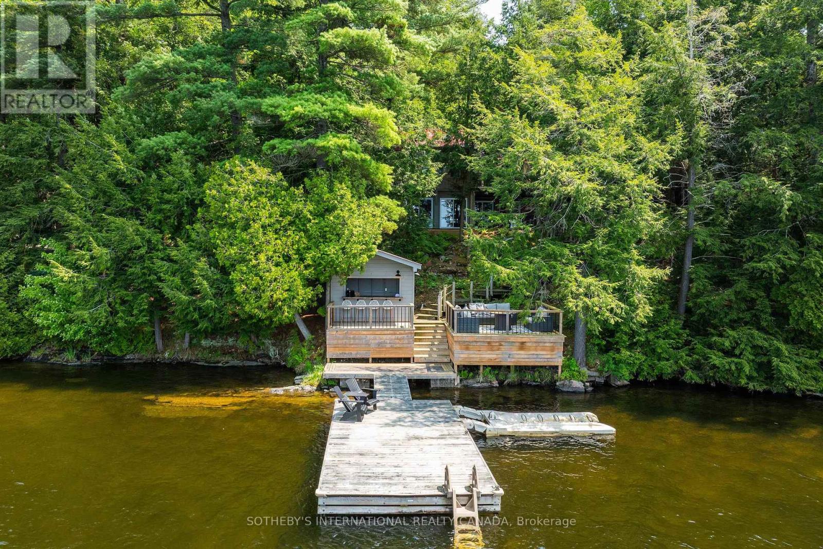 1050 Cobble Rose Lane, Minden Hills, Ontario  K0M 2L1 - Photo 3 - X12463906