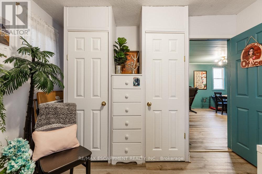 4671 Ferguson Street, Niagara Falls, Ontario  L2E 2Z3 - Photo 18 - X12463945