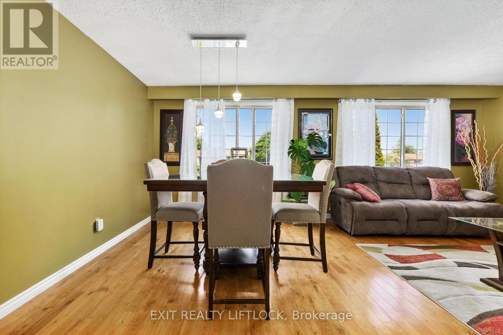 2102 Walker Avenue, Peterborough, Ontario  K9L 1S1 - Photo 23 - X12259976