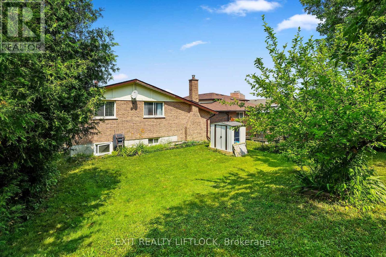 2102 Walker Avenue, Peterborough, Ontario  K9L 1S1 - Photo 37 - X12259976