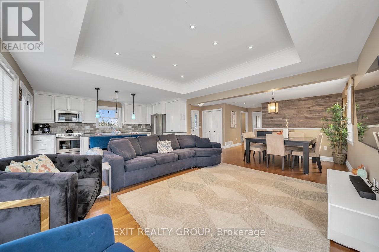 1531 Foxboro Stirling Road, Quinte West, Ontario  K0K 3E0 - Photo 10 - X12430675