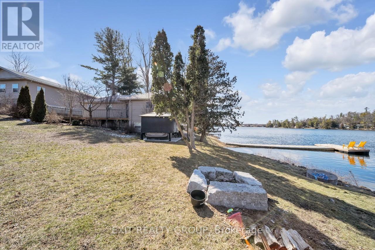 1531 Foxboro Stirling Road, Quinte West, Ontario  K0K 3E0 - Photo 3 - X12430675