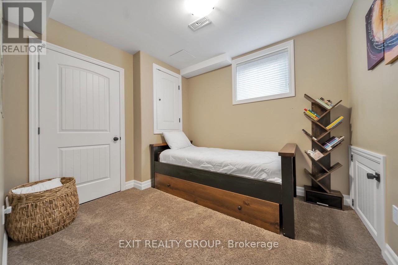 1531 Foxboro Stirling Road, Quinte West, Ontario  K0K 3E0 - Photo 33 - X12430675